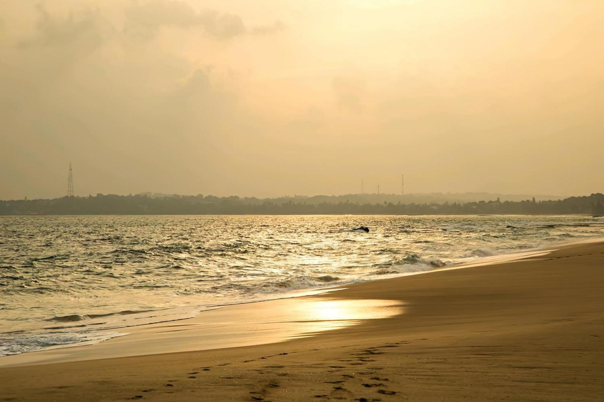 Neem Jay Beach Resort Tangalle Extérieur photo