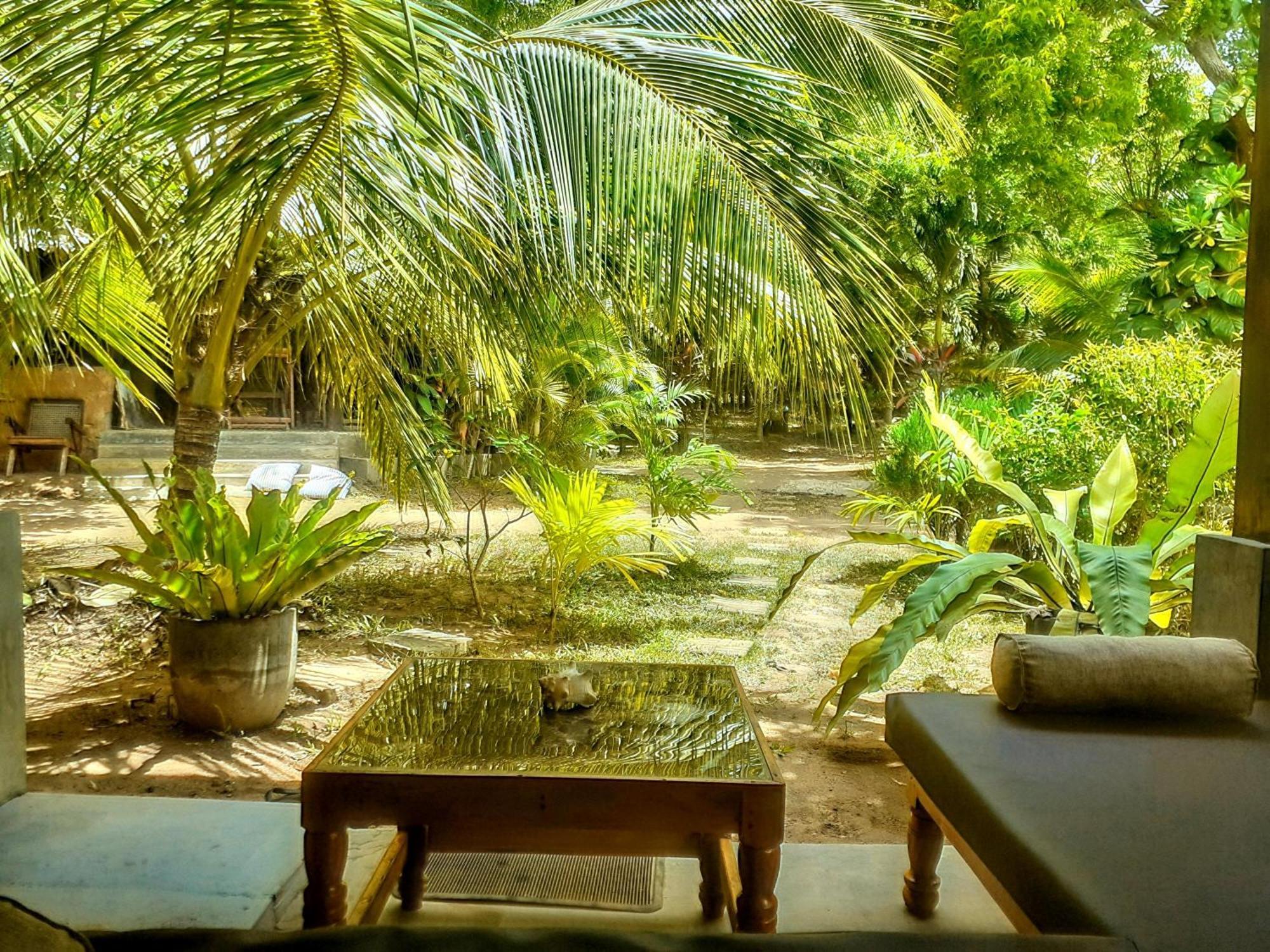 Neem Jay Beach Resort Tangalle Extérieur photo