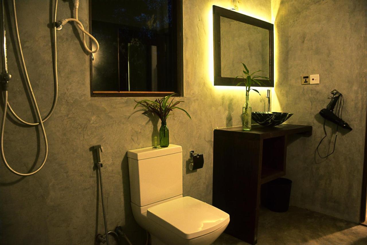 Neem Jay Beach Resort Tangalle Extérieur photo